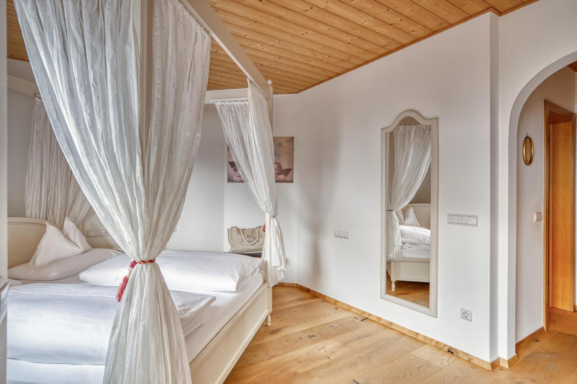 Hotel Berghaus Rosengarten Nova Levante Room photo