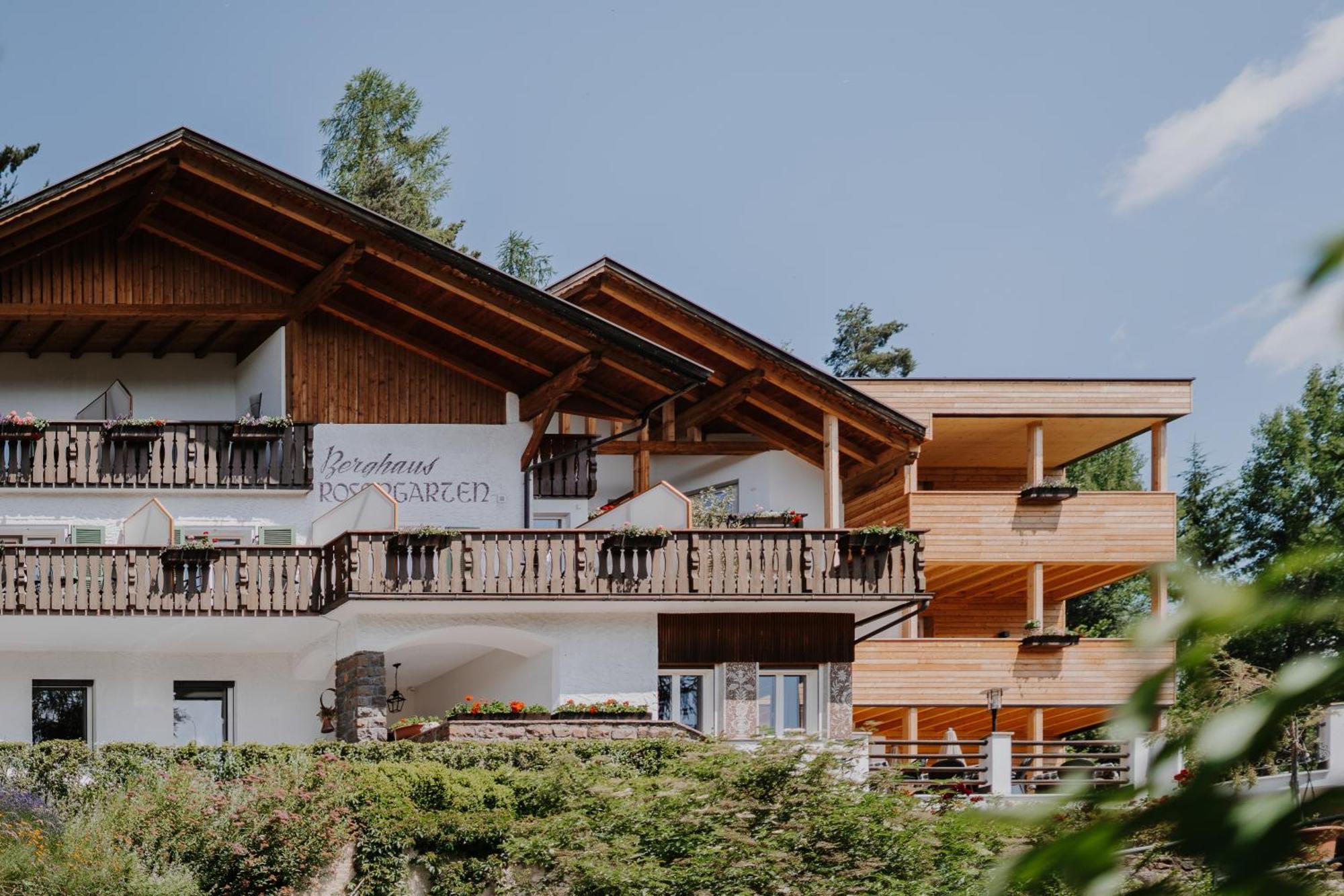 Hotel Berghaus Rosengarten Nova Levante Exterior photo